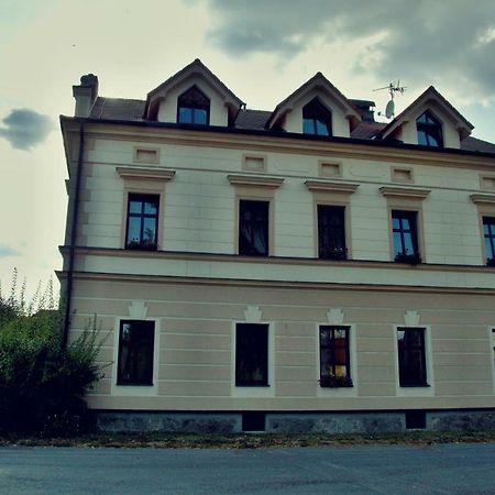 Penzion Haydnuv Dum Dolní Lukavice Buitenkant foto